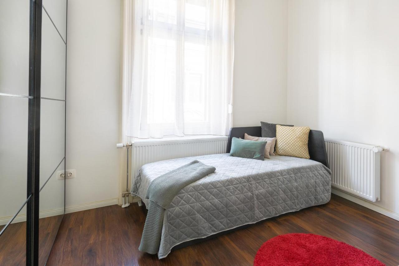 부다페스트 Red Dot One - New Unit In Heart Of Jewish Quarter 아파트 외부 사진
